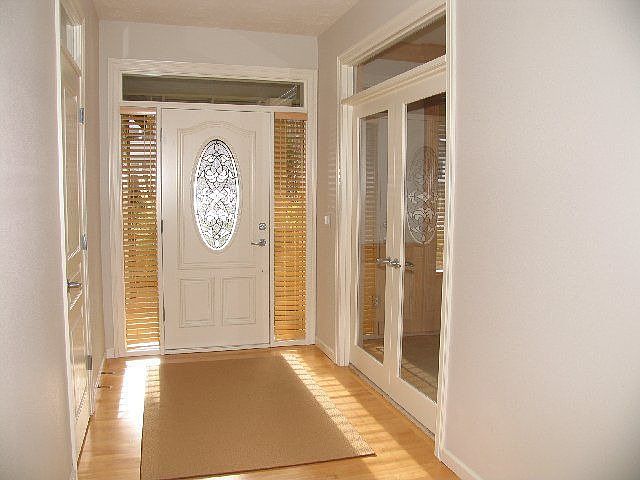 Hardwood Entry