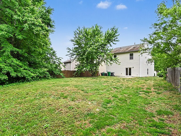 8942 Chalkstone Rd — Photo 25