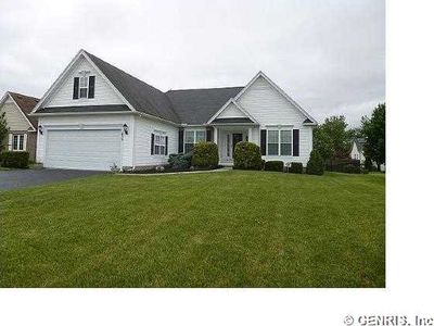 439 Creighton Ln, Rochester, NY, 14612