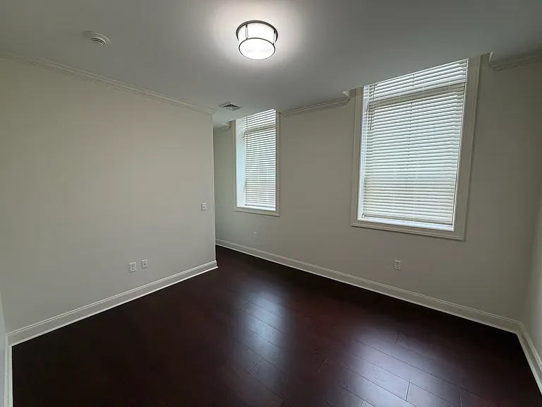 1200 Academy St #8 — Photo 13
