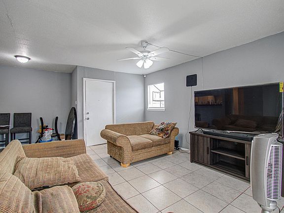 3rd image of 10603 S Wilcrest Dr APT 15