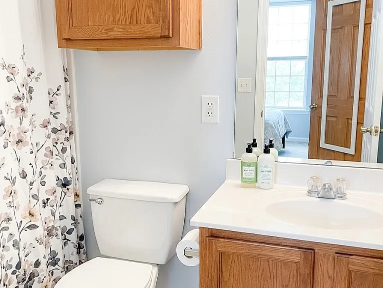 Primary Full Bathroom