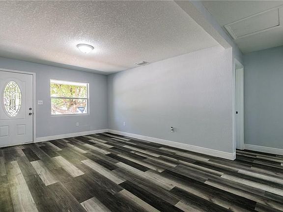 4th image of 7313 N Ola Ave