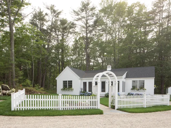 15 Langsford Road #11, Kennebunkport, ME 04046