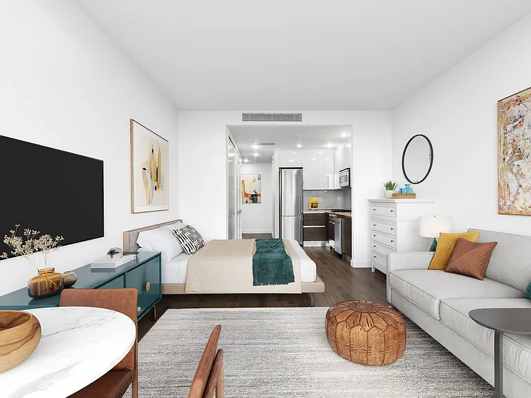 1135 45th Ave #2H — Photo 3