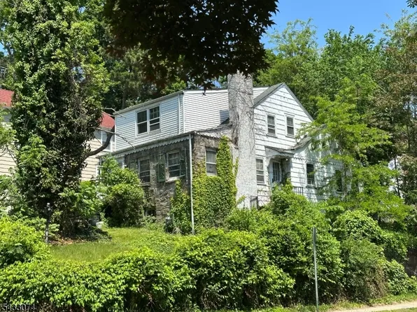 203 Conway Court, South Orange Village Twp., NJ 07079