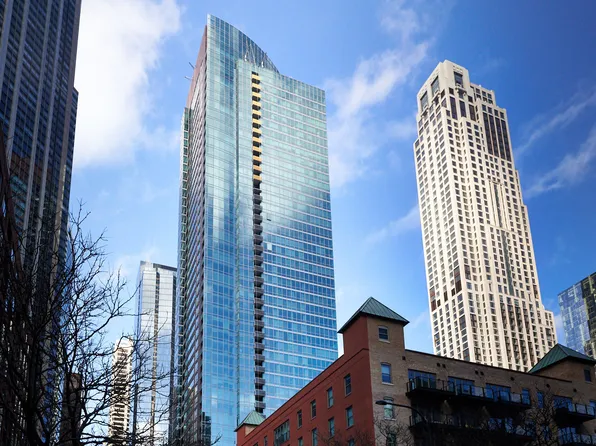 505 N McClurg Ct APT 1504, Chicago, IL 60611