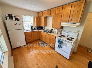 411 4th Ave S APT 3, Moorhead, MN 56560
