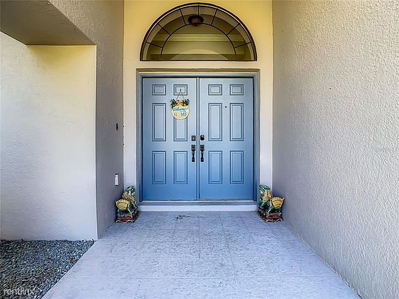 5th image of 12306R Woodlands Cir