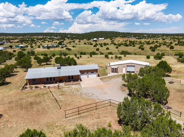 18 Windhaven Ln, Edgewood, NM 87015