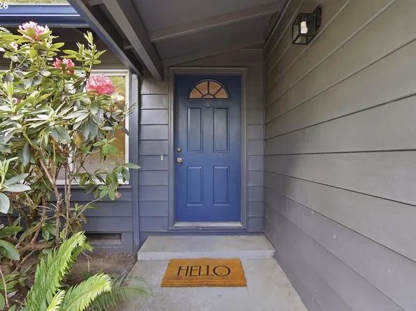 9270 SW Omara St, Tigard, OR 97223