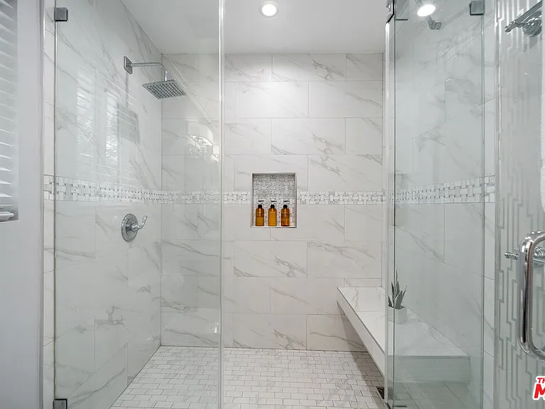 22711 Margarita Dr — Photo 53