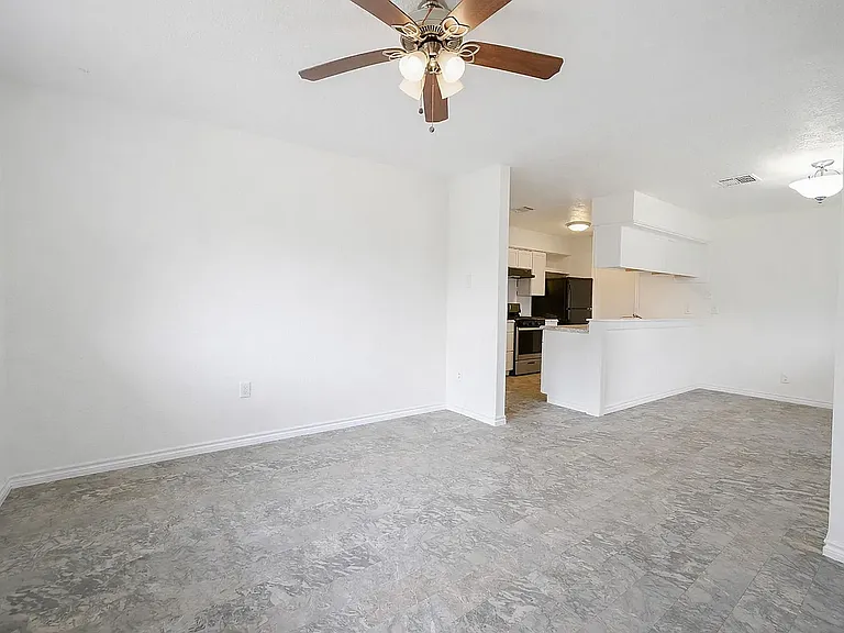 4902 Scott Reef St — Photo 5