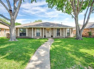 3613 Shelley Ln, Rowlett, TX 75088