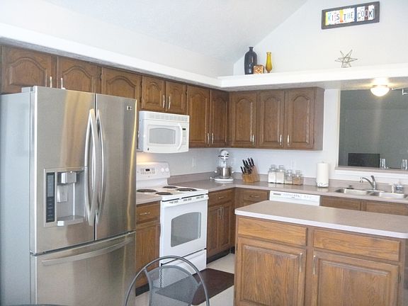 3rd image of 6607 El Paso Dr
