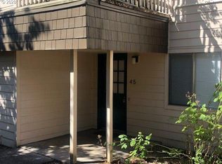 2727 Gateway St APT 45, Springfield, OR 97477