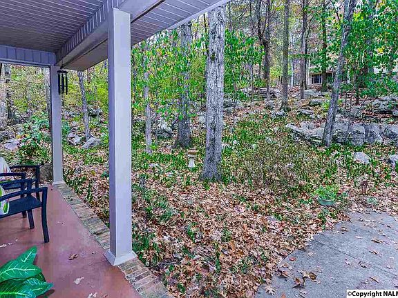4th image of 519 Bain Dr SE