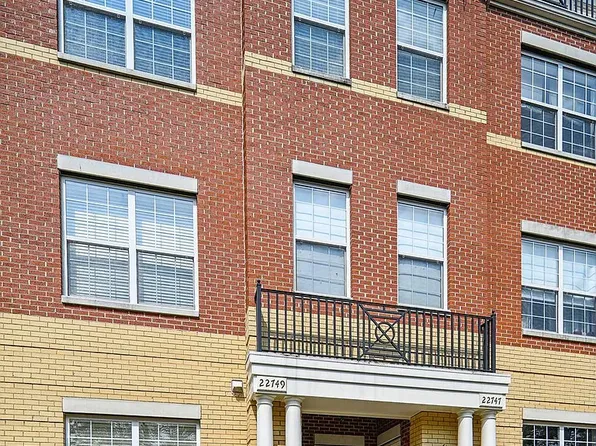 22749 Settlers Trail Ter, Ashburn, VA 20148
