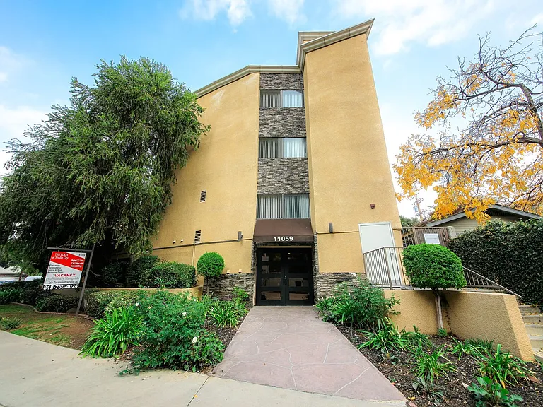 The Flats At Studio City - Darbyridge, Lp — Photo 19