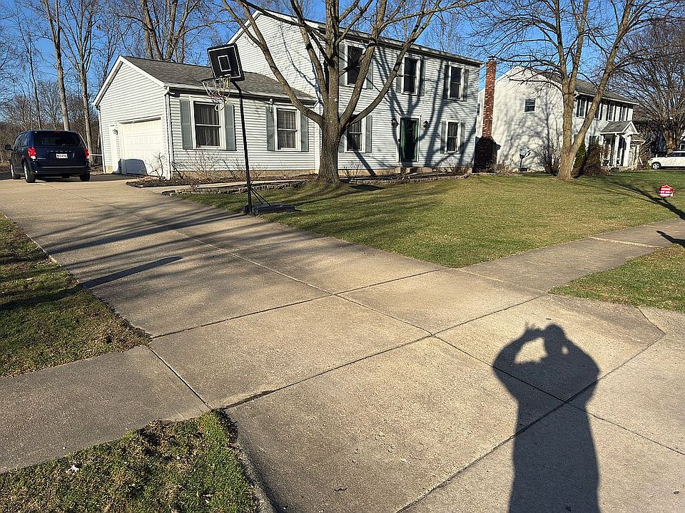 1st image of 2463 Silver Springs Dr