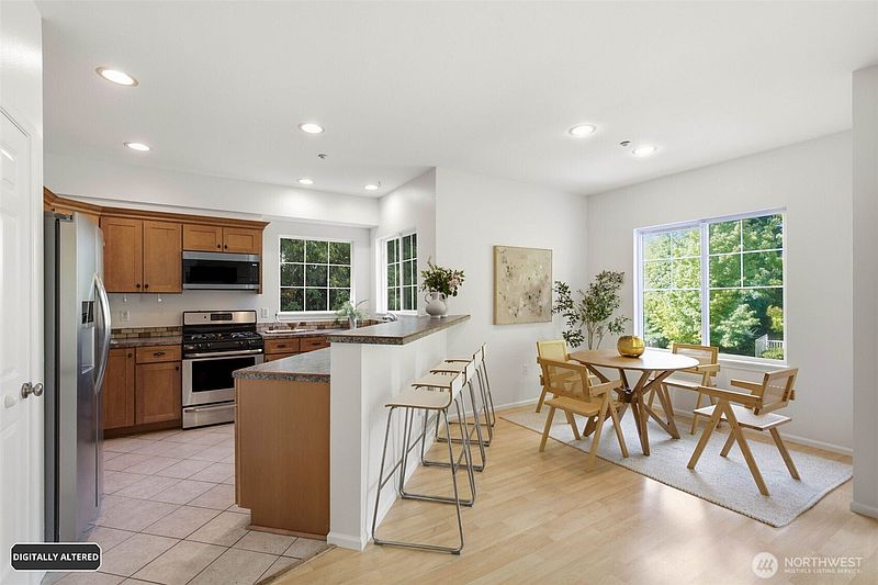 5th image of 205 S 51st Street S #G
