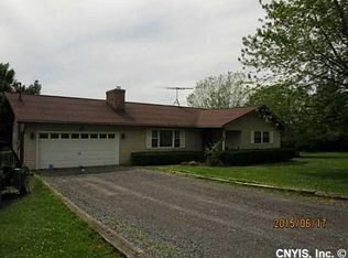 6069 Town Hall Rd, Auburn, NY 13021