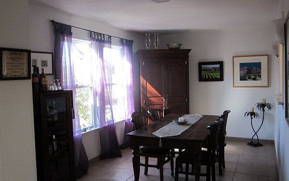 2nd image of 17 Bahama St S