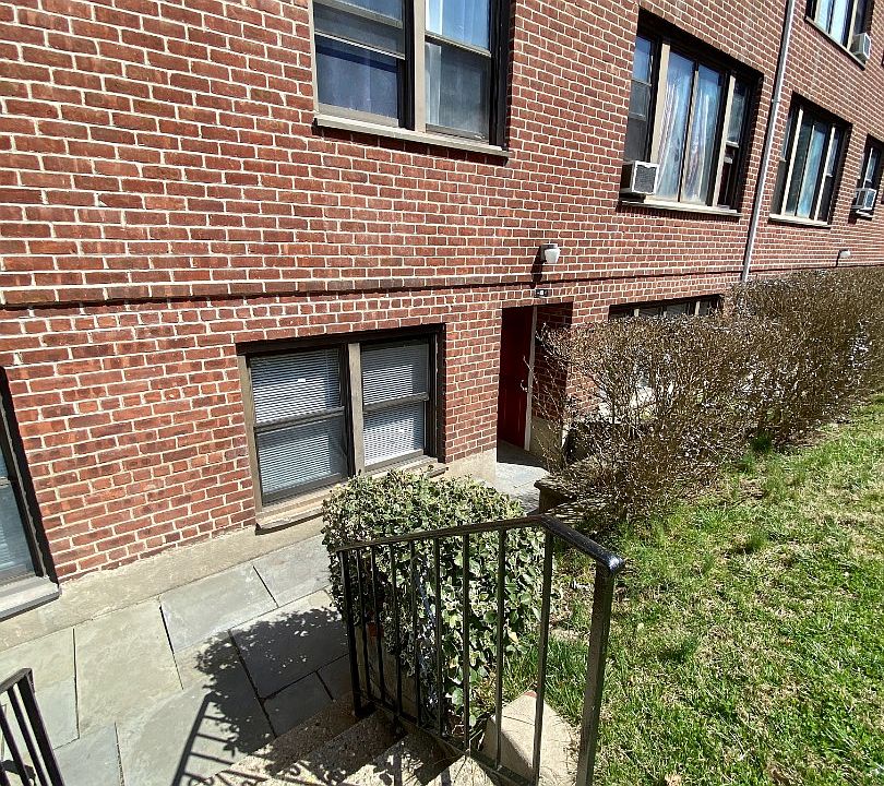 1st image of 10 Fillmore Ave #H