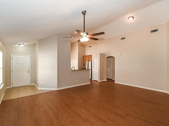 3rd image of 10938 Campus Heights Ln