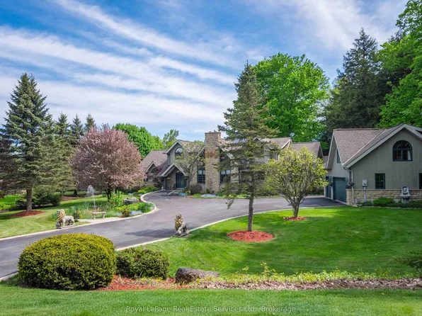 6 Turtle Lake Dr, Halton Hills, ON L7J 2W7