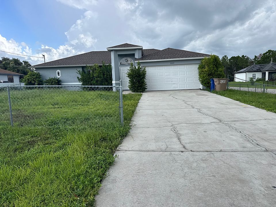 1st image of 3209 40th St W