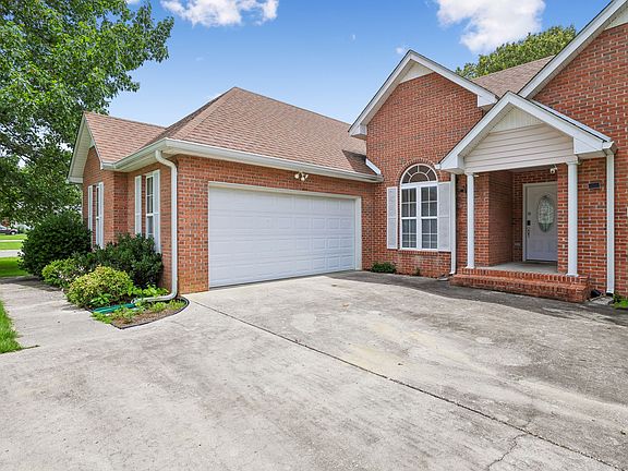 5th image of 201 Jennings Cir