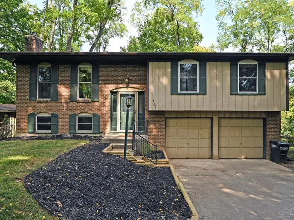 2590 Hunt Rd, Reading, OH 45236