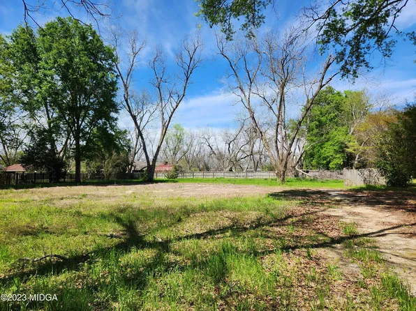 3599 S Walden Rd, Macon, GA 31216