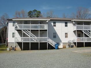 329 W Brookwood Ave APT 6, Liberty, NC 27298