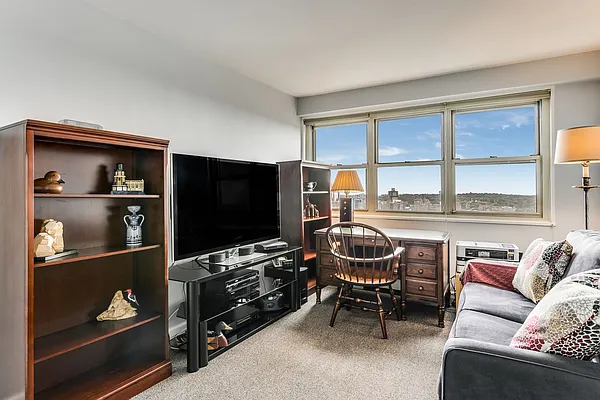 Sold by Owner | media 37