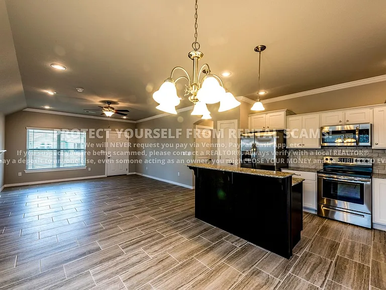4495 W Wales Dr — Photo 3
