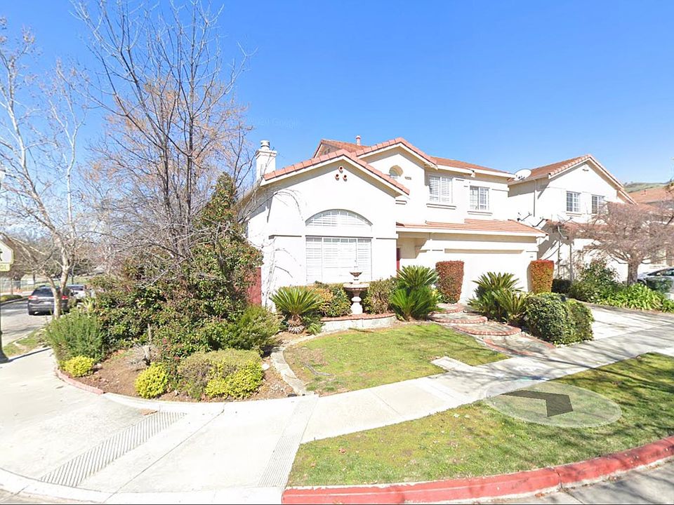 1st image of 3257 Capriana Cir