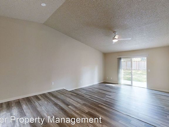 5th image of 18605 79th Avenue Ct E