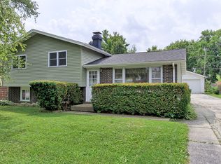 18637 W Old Plank Rd, Grayslake, IL 60030