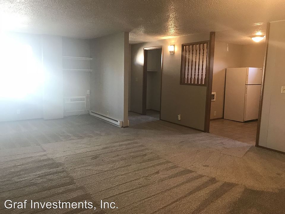 1st image of 101 E Fremont Ave #B