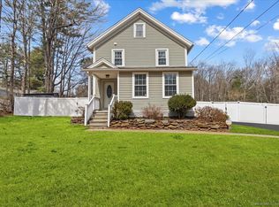 118 Burlington Rd, Farmington, CT 06032