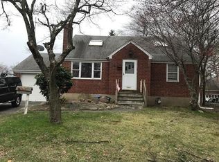 1663 Black Rock Tpke, Fairfield, CT 06825