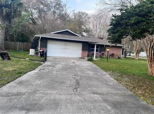 182 Lake Pearl Dr, Lake Helen, FL 32744