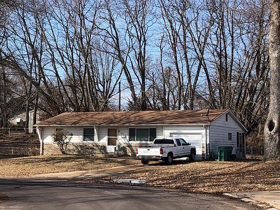 2nd image of 10217 McCartney Ln