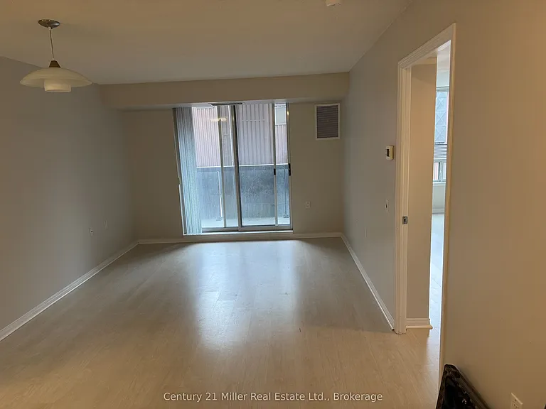 35 Finch Ave E #501 — Photo 6