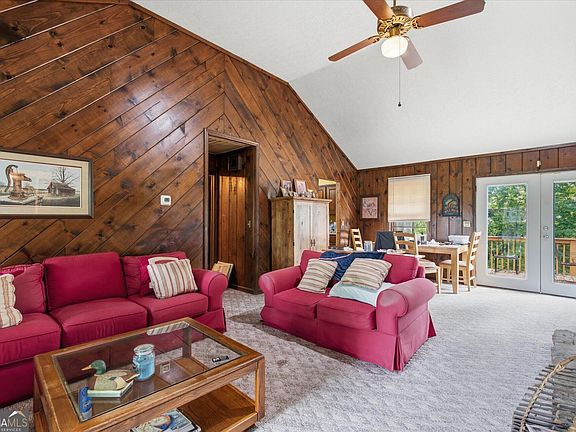 5th image of 1112 Lookout Ct