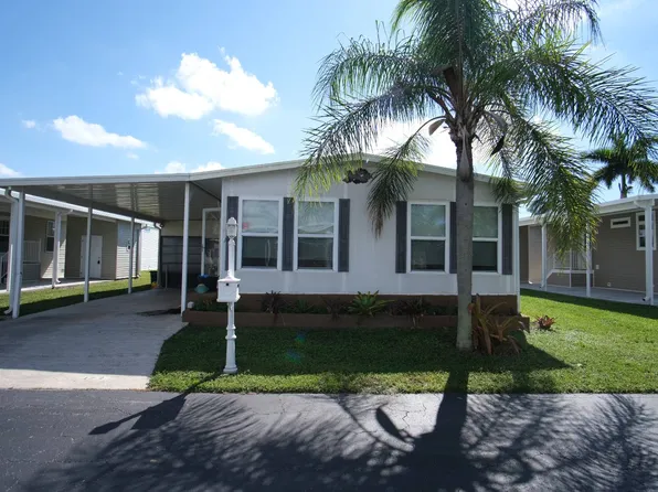 173 Elmwood Ln, Naples, FL 34112