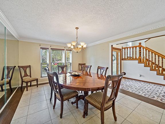 4th image of 12202 Moorcreek Dr