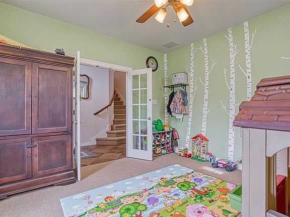 4th image of 2918 Abby Ln